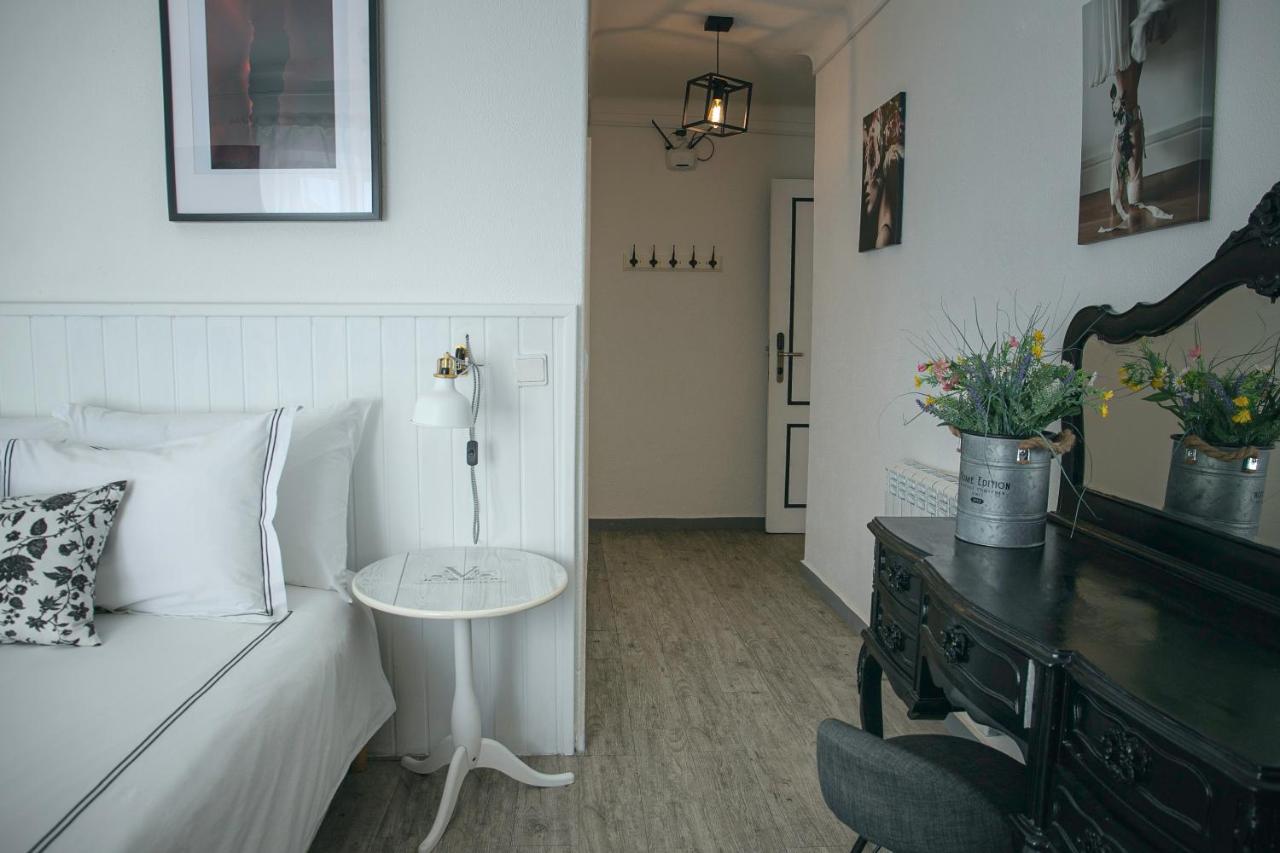 Vinnus Guesthouse Ericeira Kültér fotó